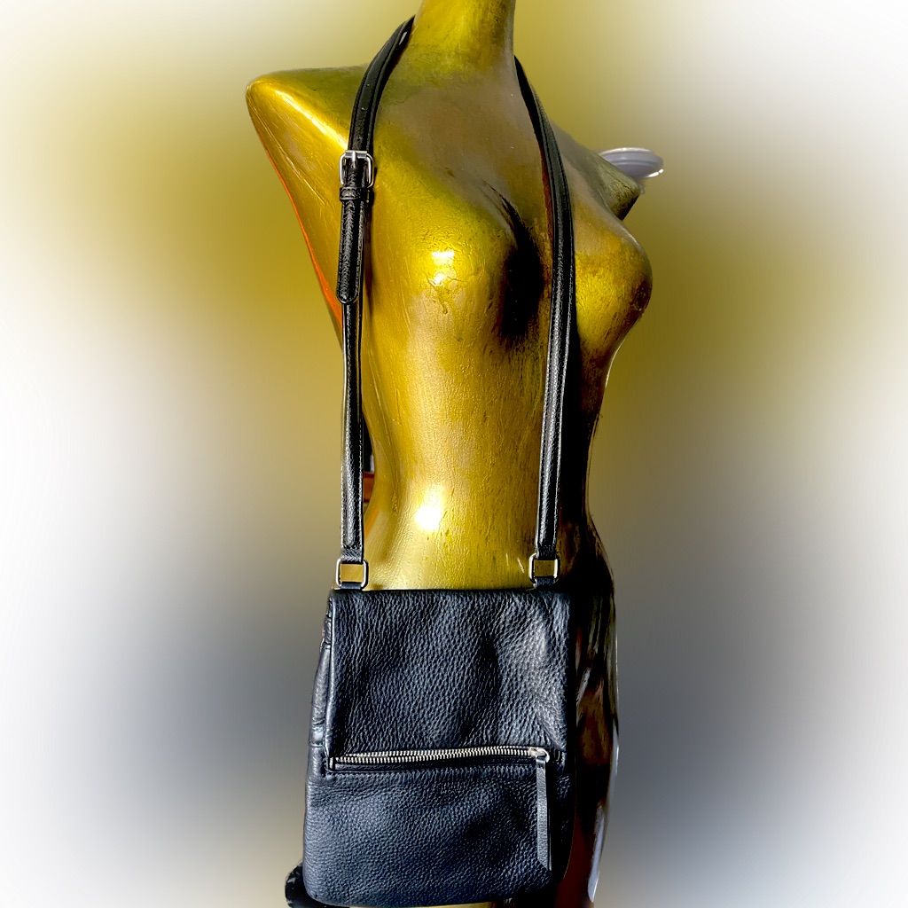 Perlina New York Crossbody Leather Purse. High Quality Leather, Silk Lined.